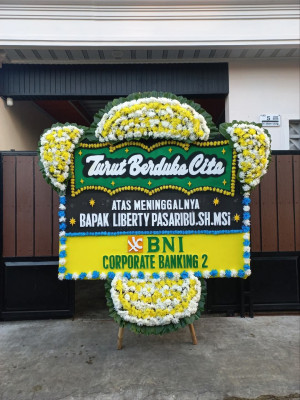 Papan Bunga Duka di Bolang